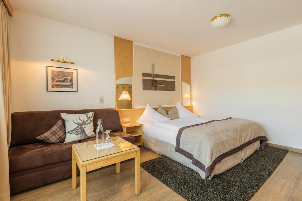 Hotel Central Зеефелд в Тирол Екстериор снимка